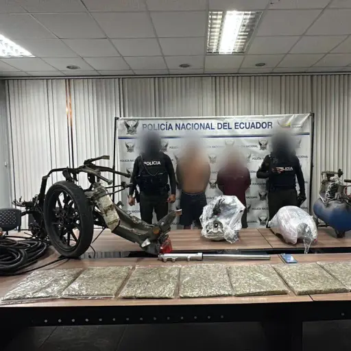 Quevedo: dos detenidos tras persecución policial durante operativo Perseo