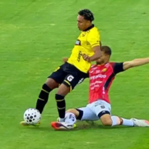 Johan García será baja en Barcelona SC, hasta por seis meses, tras fractura de peroné