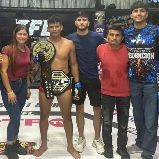 Team Luchador de Portoviejo conquista oros y título en Troncal Fight League TFL 14  