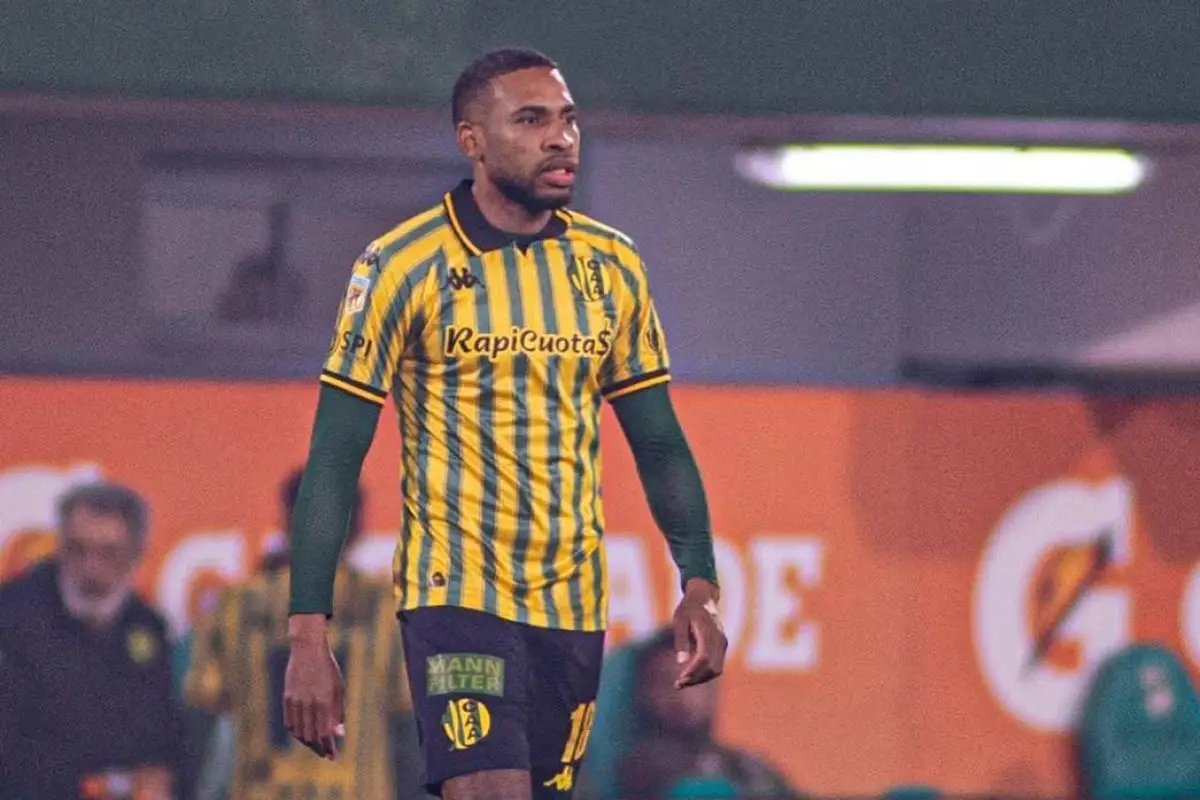 Ayrton Preciado es nuevo refuerzo de Aucas