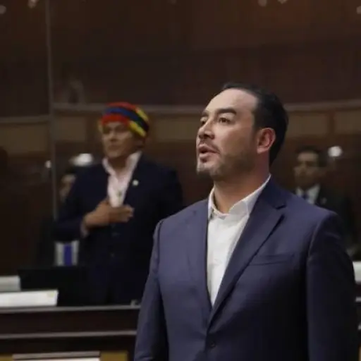 ADN no alcanza 101 votos para destituir a Juan Andrés González por denuncia de ‘diezmos’