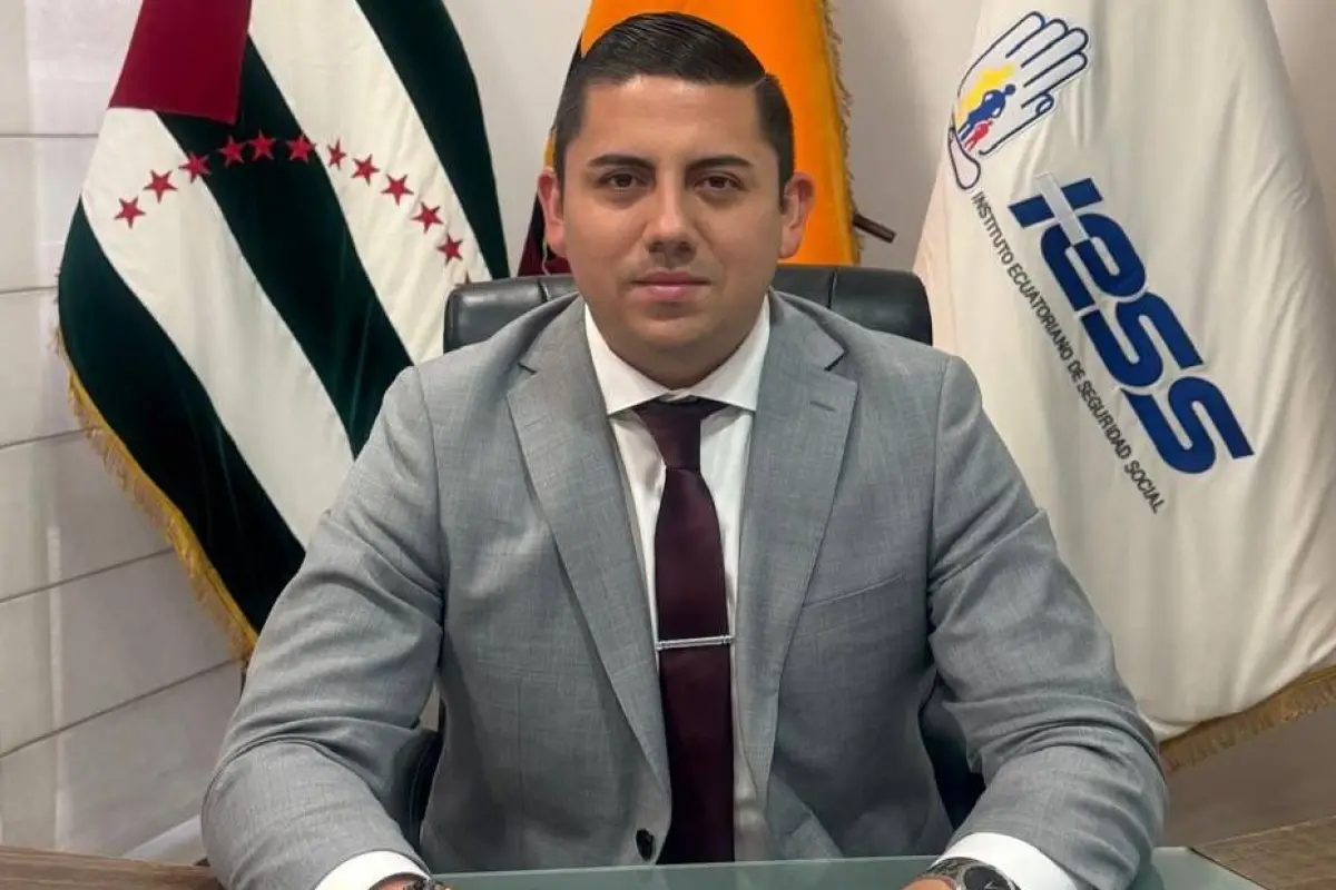 David Xavier Guillén ha ocupado cargos técnicos y jurídicos en ACESS y en el IESS-Manabí antes de asumir la dirección provincial., Cortesía