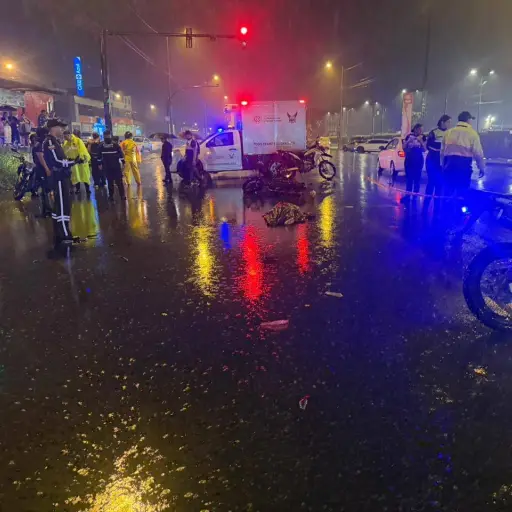 Choque entre bus y motocicleta causa una víctima mortal en Santo Domingo