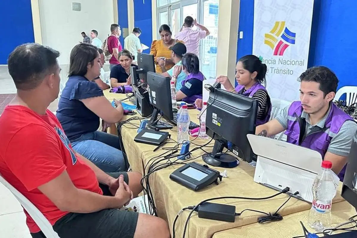 Trámites de la ANT suspendidos desde el 9 de marzo de 2026 en Ecuador