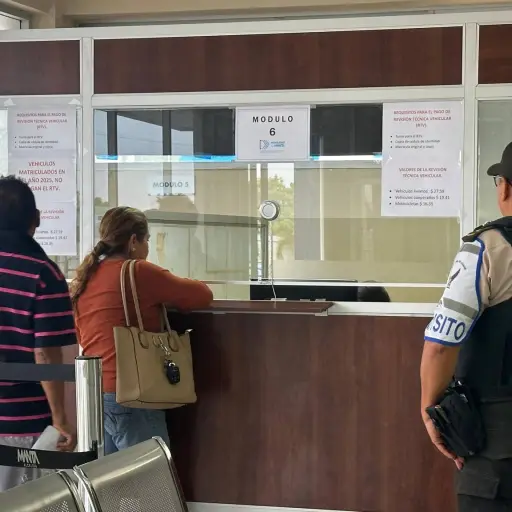 Movilidad Manta EP exonera multas por calendarización a vehículos con dígito 1