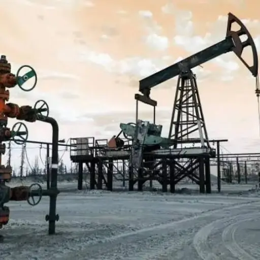 Precio del barril de petróleo sobrepasó los 100 dólares por tensión bélica en Irán
