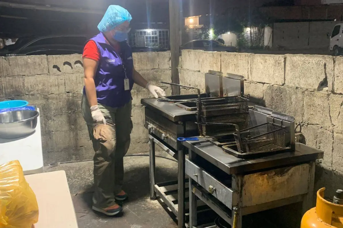 Técnicos de la Arcsa llegaron a constatar la forma de trabajo del local., Arcsa.