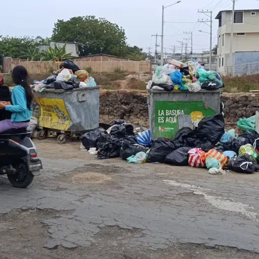 Ciudadanos reclaman por demora en el empleo de la campana y música en camiones de basura