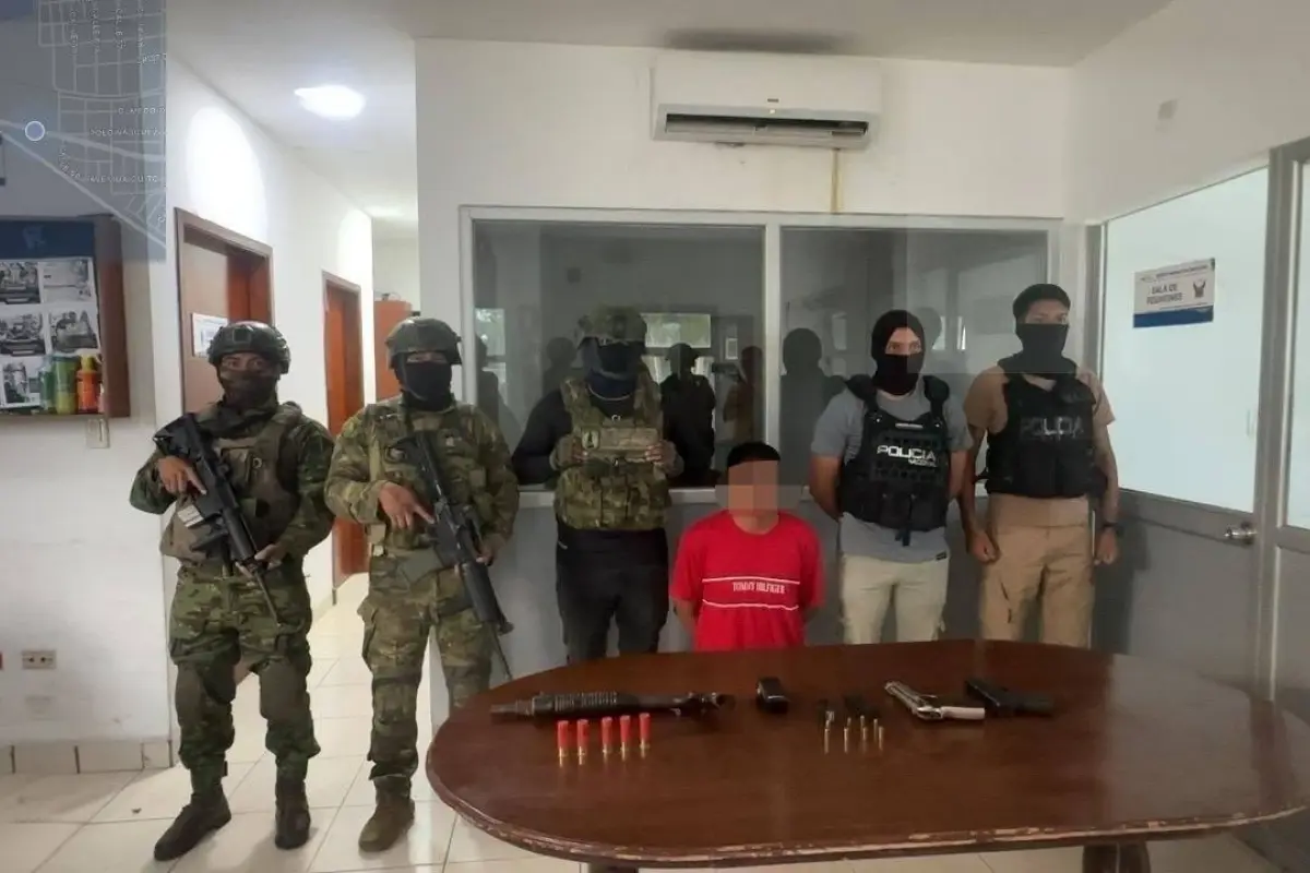 El sospechoso detenido fue entregado a la Policía para seguir con los trámites., Ejército Ecuatoriano
