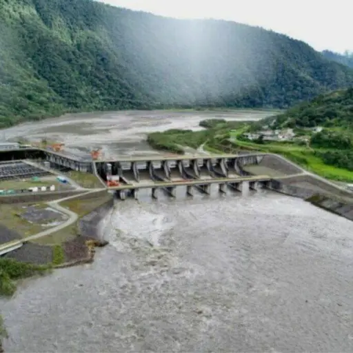 Sistema eléctrico nacional depende del agua mientras cae producción sostenida en Coca Codo Sinclair
