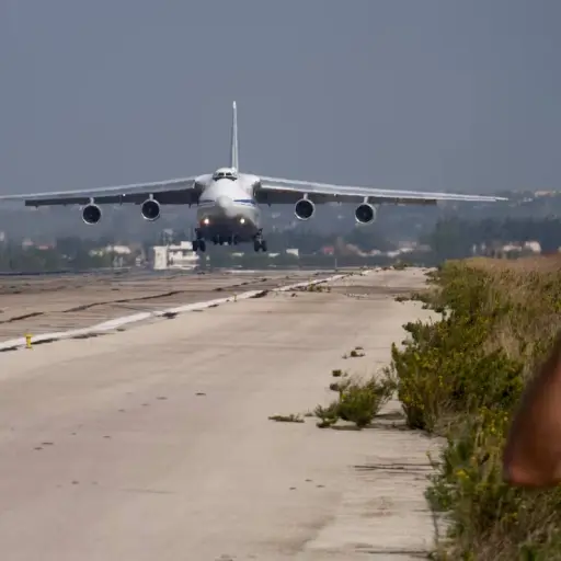 Ministerio de Defensa ruso reporta 29 muertos tras caída de aeronave An-26 en Crimea