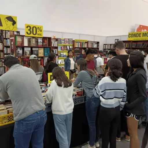 ¿Por qué se canceló la Feria del Libro de Quito? La ley que divide al Municipio y al Gobierno
