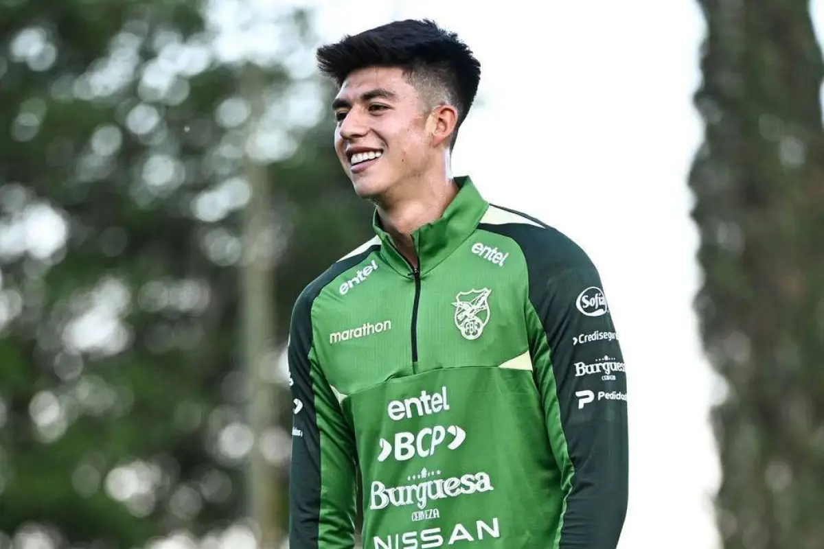 Gabriel Villamil, seleccionado boliviano y jugador de Liga de Quito, es pieza clave en el once de 'la verde'., X: @laverde_fbf