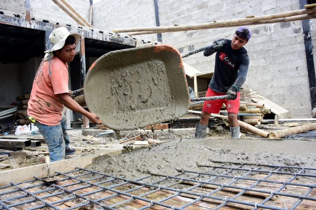 En las nuevas construcciones en Portoviejo no se permite arena del mar, sino de las canteras., El Diario