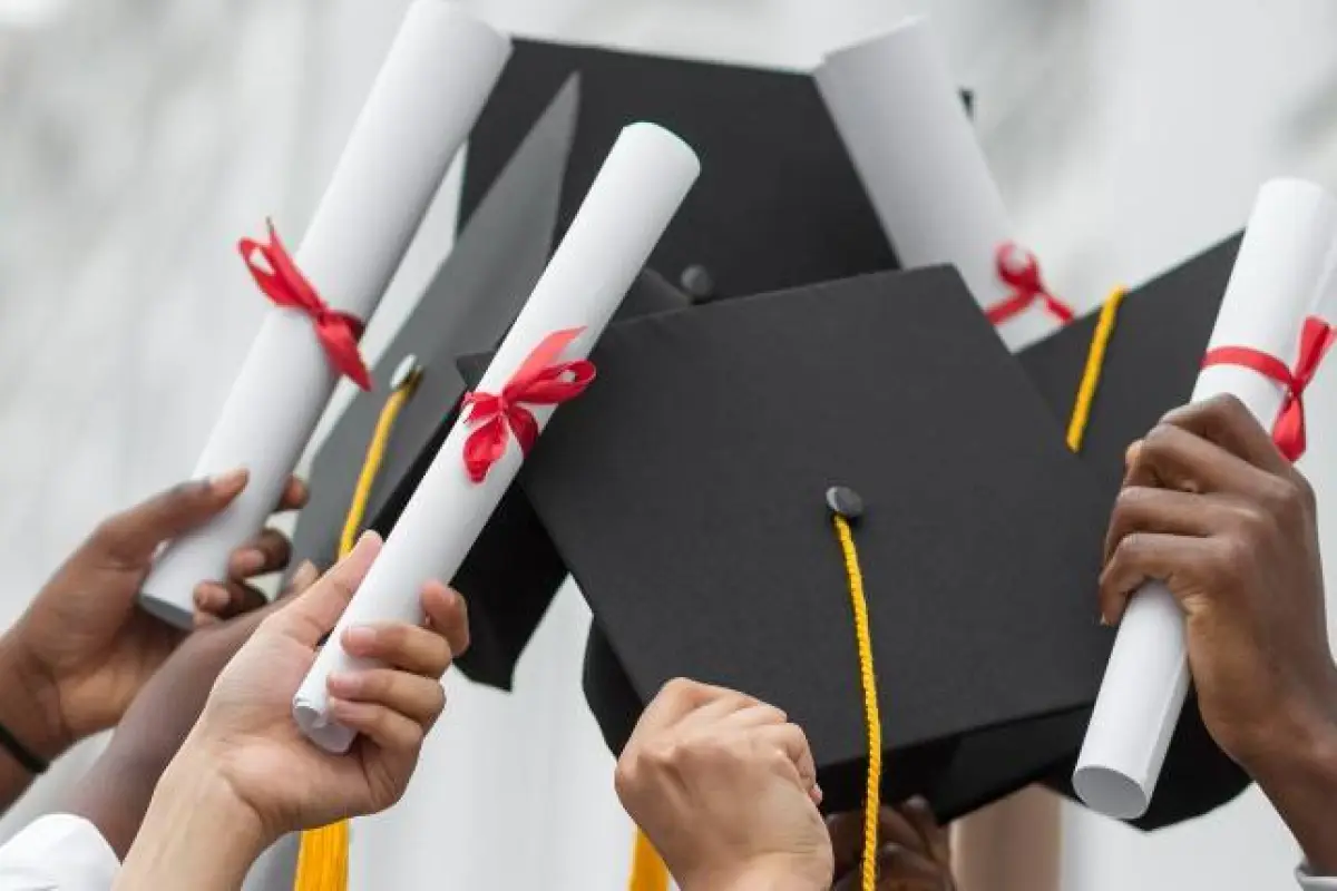 El Gobierno de Ecuador invalidó formalmente 2.708 títulos de la universidad nicaragüense Unival.