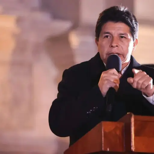 Perú amplía prisión preventiva contra Pedro Castillo hasta marzo de 2027