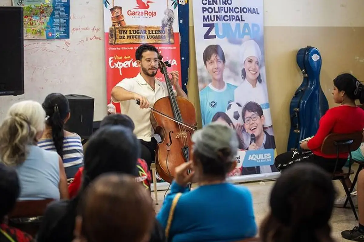 Orquesta Filarmónica Municipal llevó concierto didáctico a Bastión Popular
