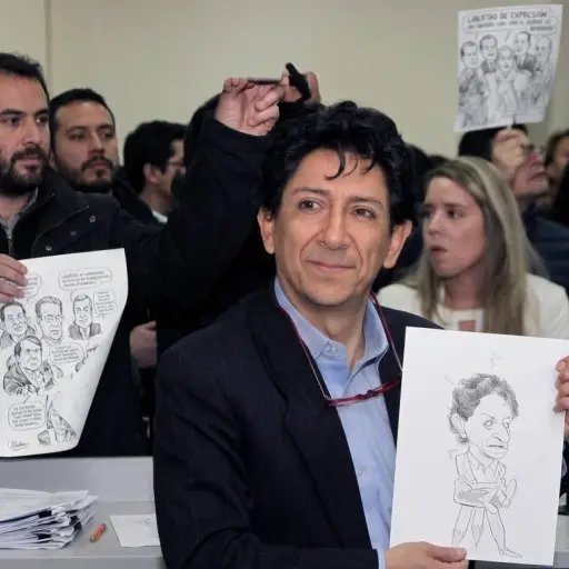 Bonil anuncia su salida de El Universo luego de tres décadas como caricaturista editorial