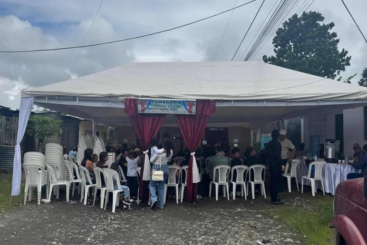 Dolor en Santo Domingo: familia despide a cuatro víctimas de la masacre en Patricia Pilar