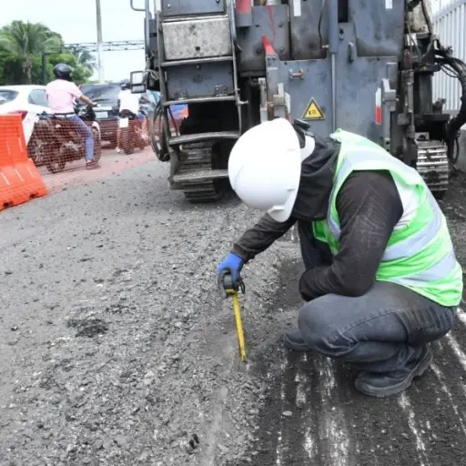 Así avanzan las obras que transformarán la avenida Barcelona en Guayaquil