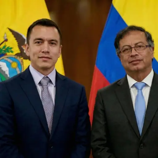Ecuador y Colombia negocian en Lima, Perú, para superar crisis bilateral