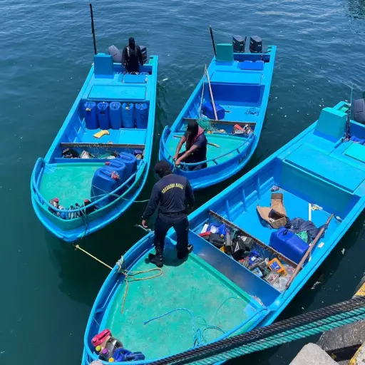 Incautan 592 kilos de cocaína y detienen a 10 ecuatorianos por narcotráfico en aguas internacionales