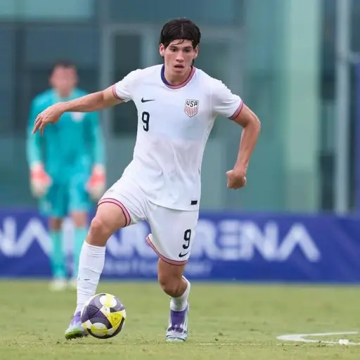 New England Revolution incorpora a Marcos Zambrano tras lesión de Leonardo Campana