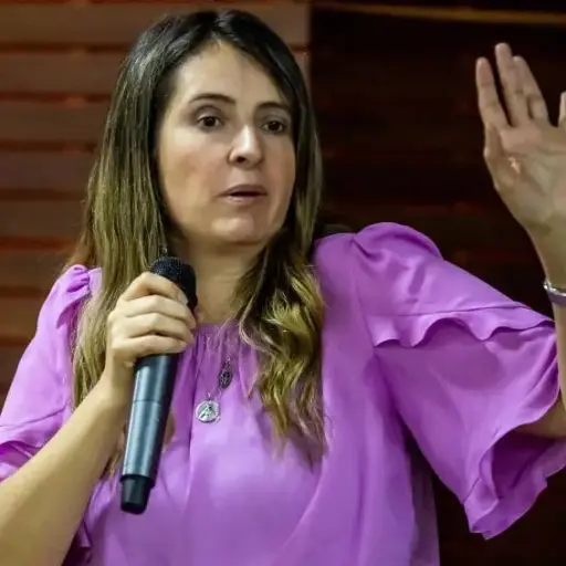  Paloma Valencia asciende al segundo lugar en intención de voto para presidenciales en Colombia  