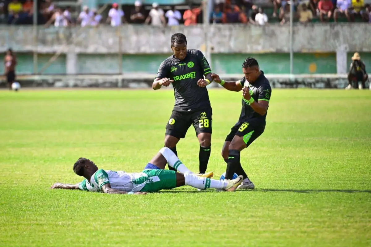 Liga (P) buscará conseguir su primer triunfo en Serie B 2026 de la mano de su gente., El Diario/Luis Moreira.
