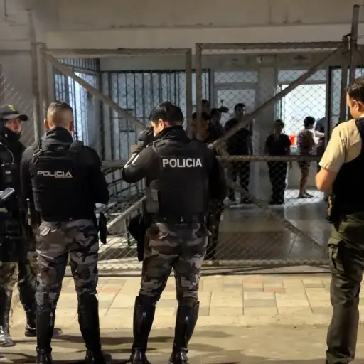 Lo llamaron desde la calle y al abrir la puerta le dispararon, en Montecristi  