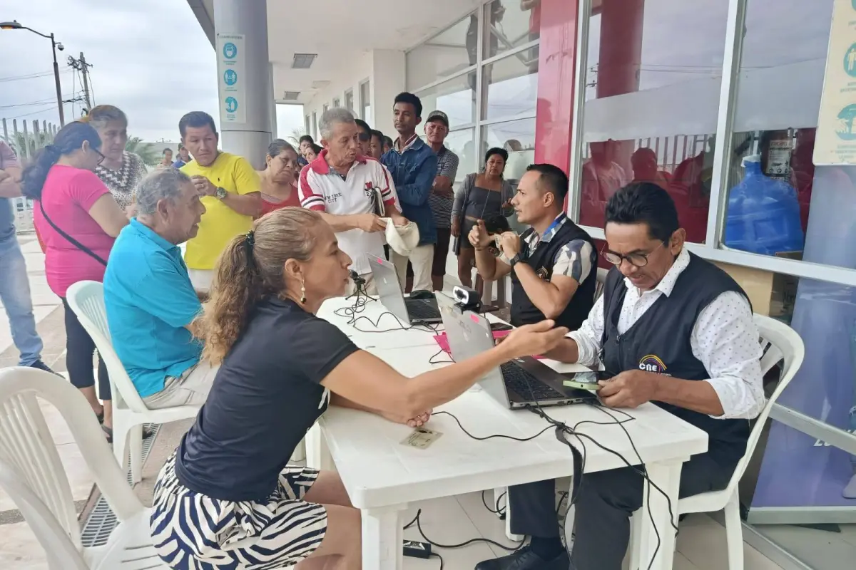 Residentes de Urbimanta solicitan recintos electorales propios y extensión de jornada de cambio de domicilio., El Diario