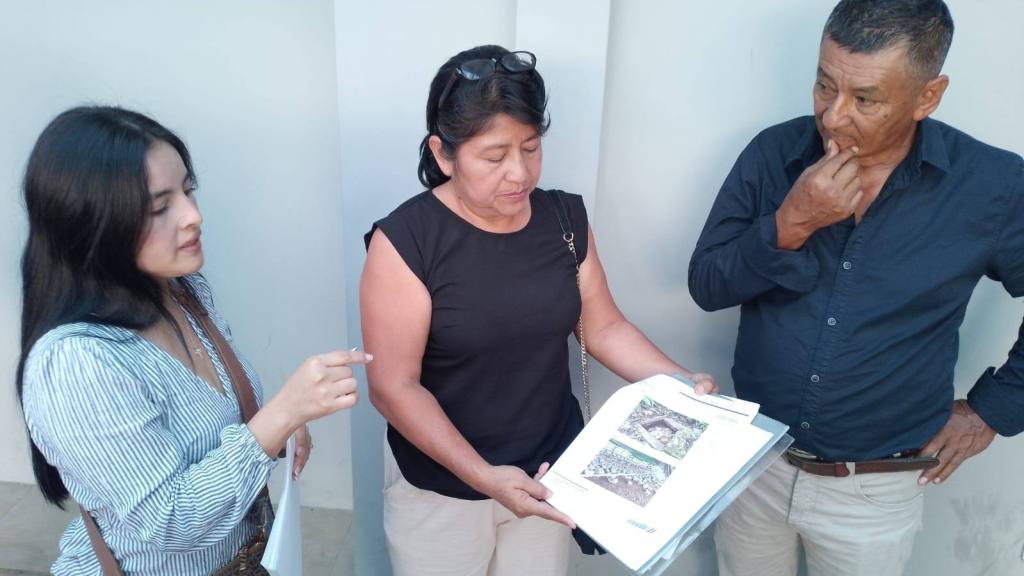 ¡Vecinos al Límite! Granja Avícola en la Mira por Tóxicos