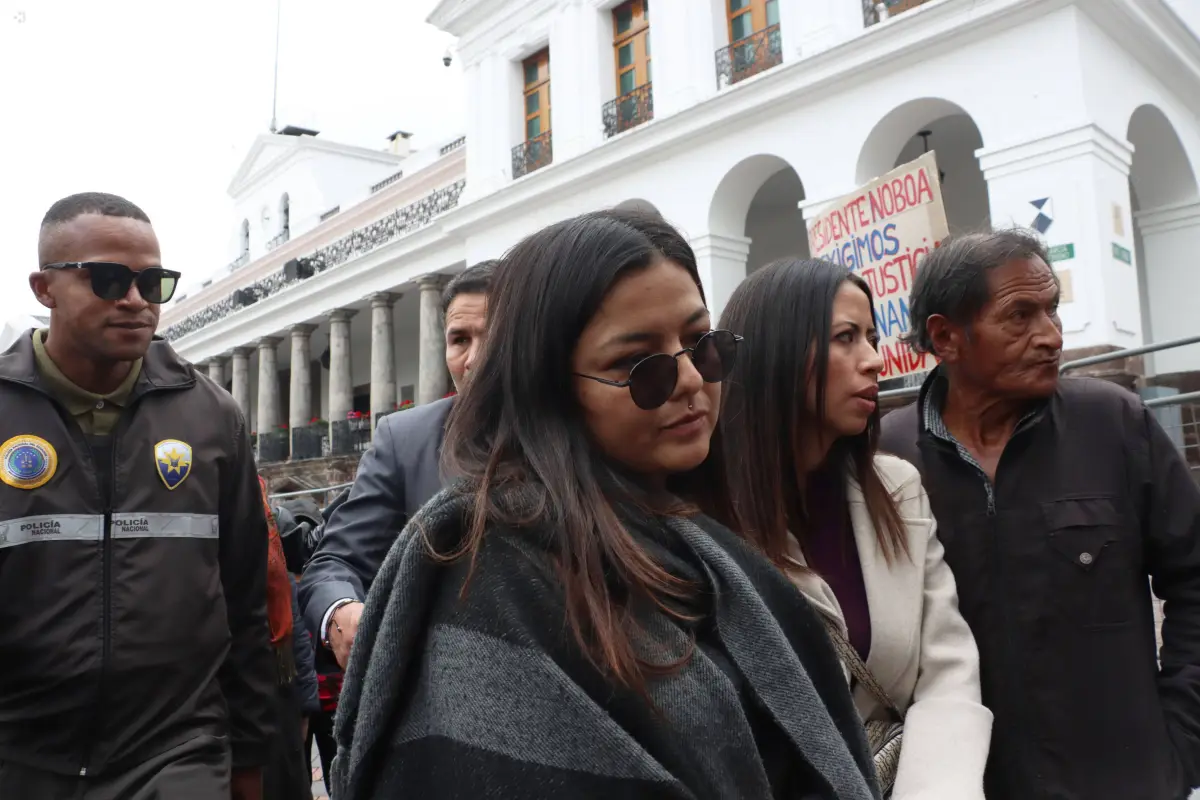  Amanda Villavicencio, una de las hijas del excandidato presidencial Fernando Villaviencio., API