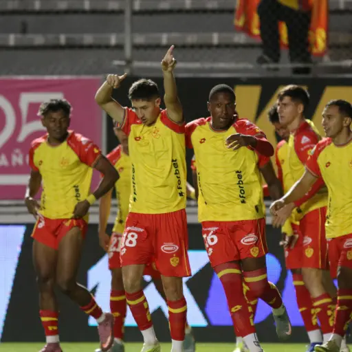 Aucas vence 3-2 a Orense SC y logra su primera victoria en la Liga Ecuabet 2026  