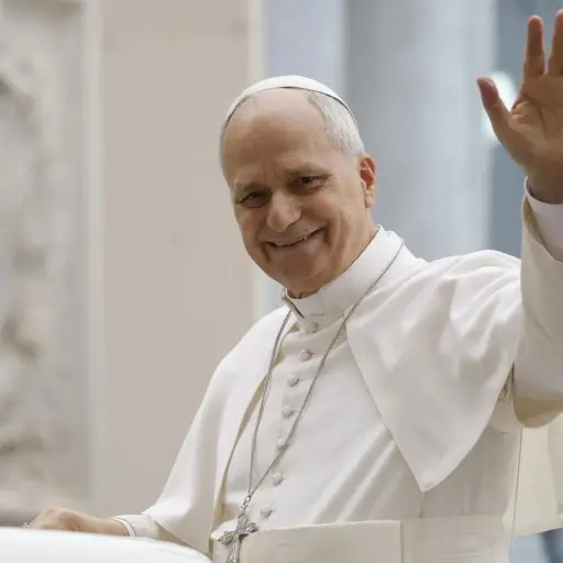 El Papa León XIV: “Los aviones deberían ser siempre portadores de paz, nunca de guerra”