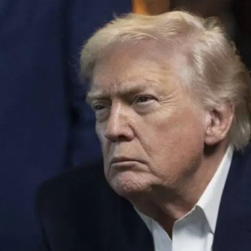 Trump se niega a alto el fuego con Irán y acusa a la OTAN de cobardía