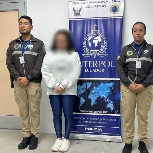 Ecuador ejecuta extradición de ciudadana colombiana por delito de pornografía infantil