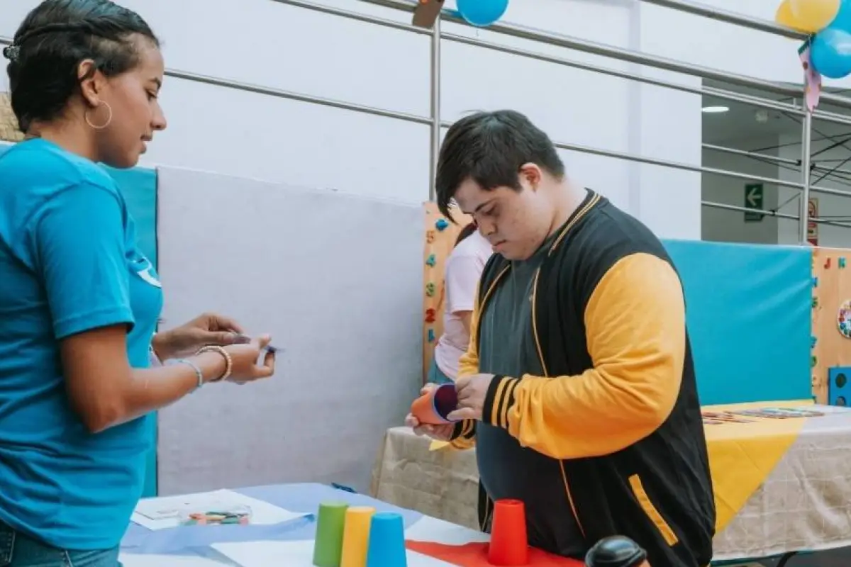 Municipio de Guayaquil refuerza programas de inclusión social en ciudadela Atarazana
