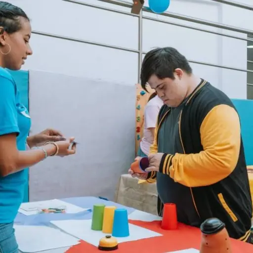 Más de 300 niños reciben atención especializada en el Centro Municipal de Desarrollo y Habilidades “Valientes”