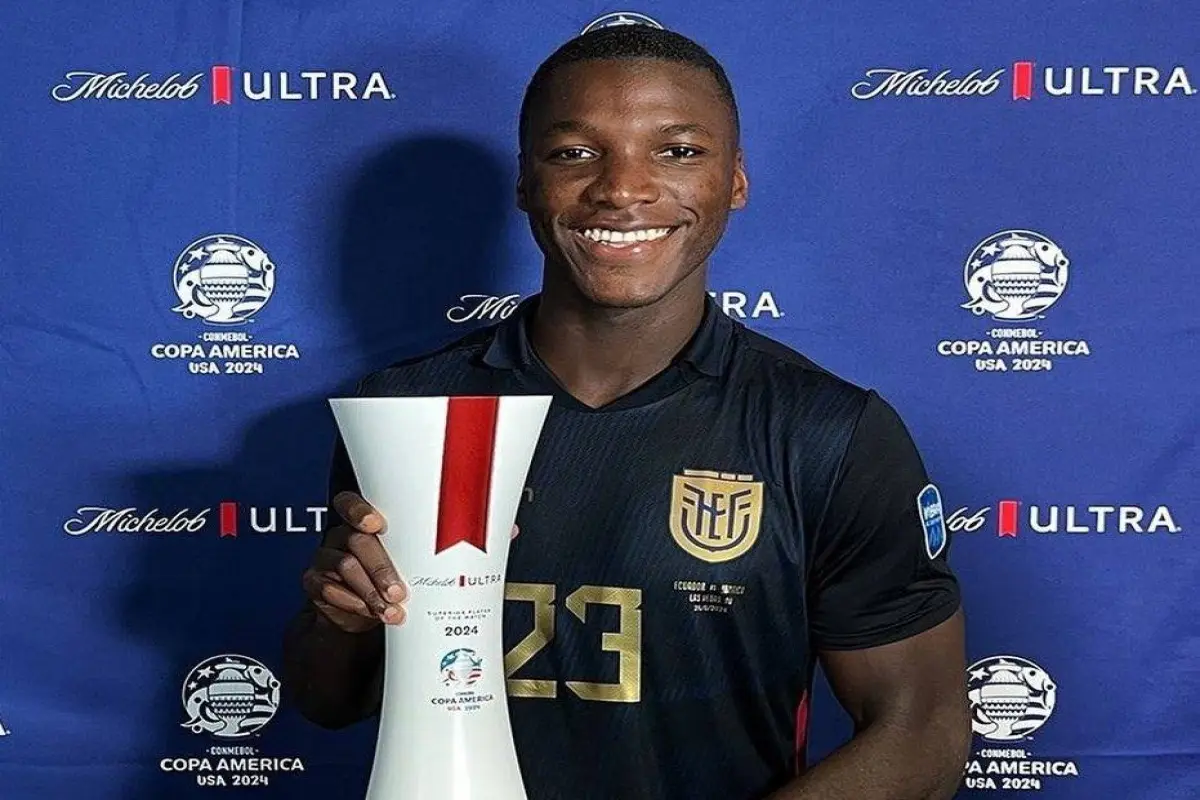 Moisés Caicedo podría ser habilitado para debutar con Ecuador en el Mundial 2026, redes sociales