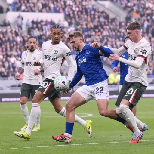 Chelsea cayó goleado ante el Everton, por la Premier League, tras su eliminación en Champions League  