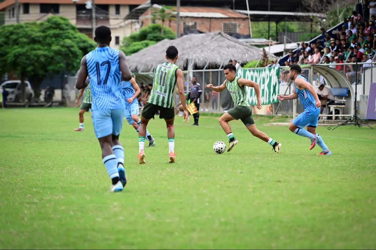 Todo listo para el debut de Liga de Portoviejo en la Serie B 2026, producción El Diario