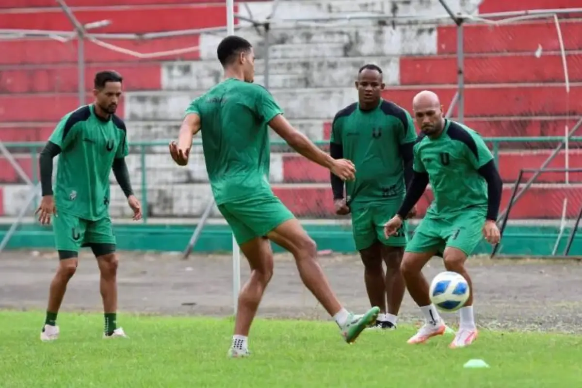 Liga de Portoviejo jugará esta tarde en el Reales Tamarindos, es su primer partido oficial del año en casa.