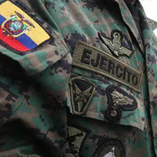 Decretos ejecutivos establecen renovación de altos mandos militares en el país