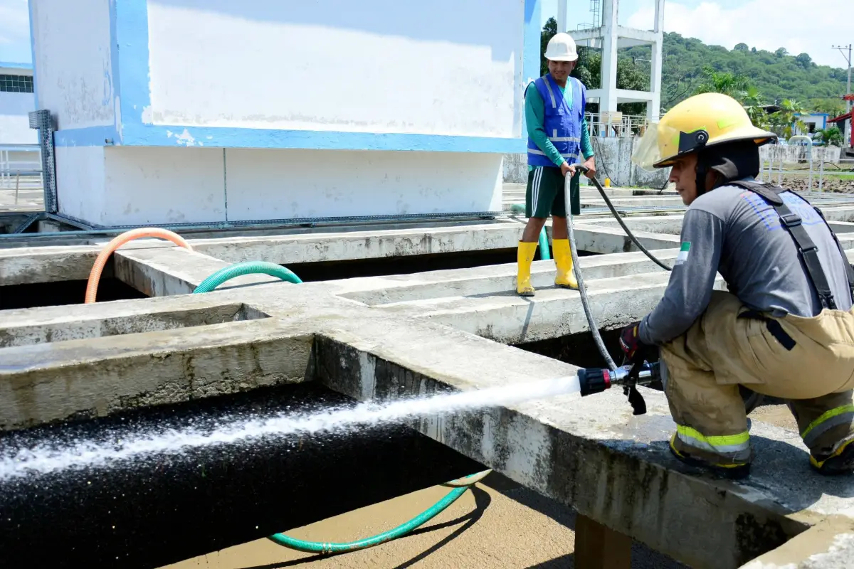 Planta de tratamiento de agua Cuatro Esquinas, en Portoviejo. La capital manabita tiene la mejor calidad del líquido potabilizado en la provincia, según el informe de la ARCA. , El Diario