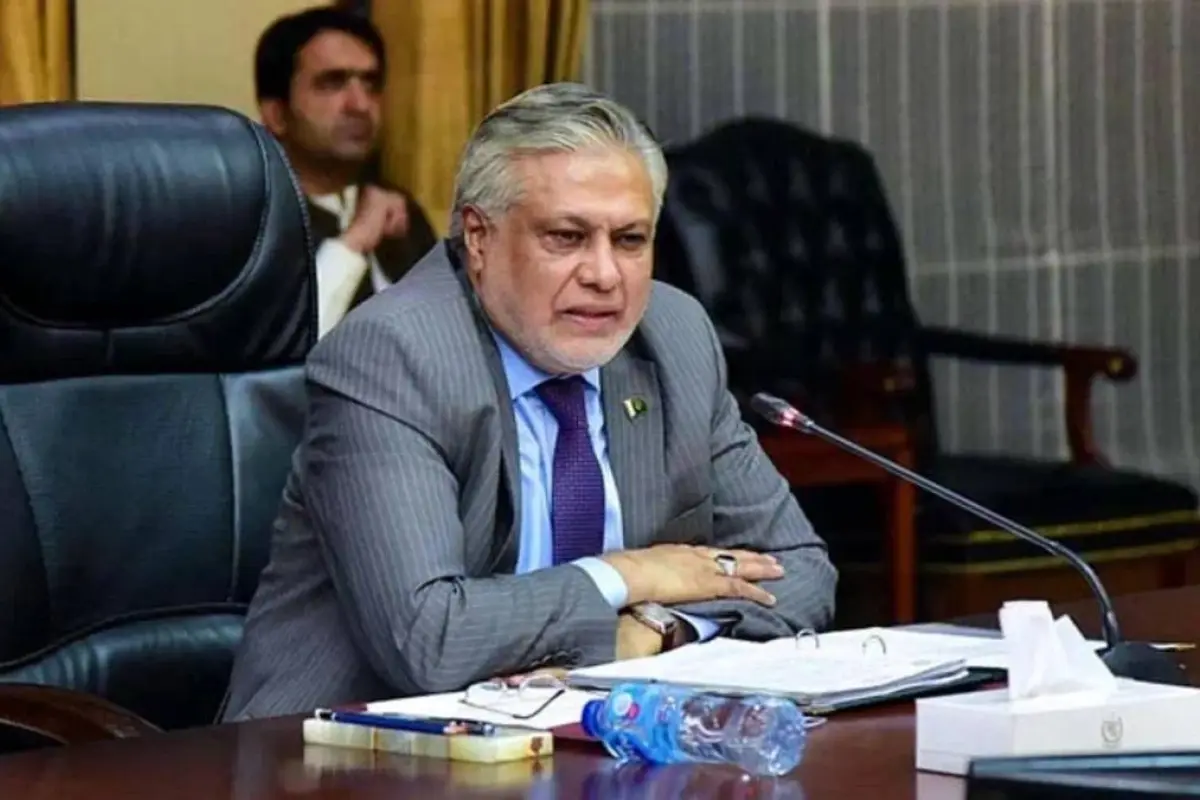 ministro de Exteriores paquistaní, Ishaq Dar.