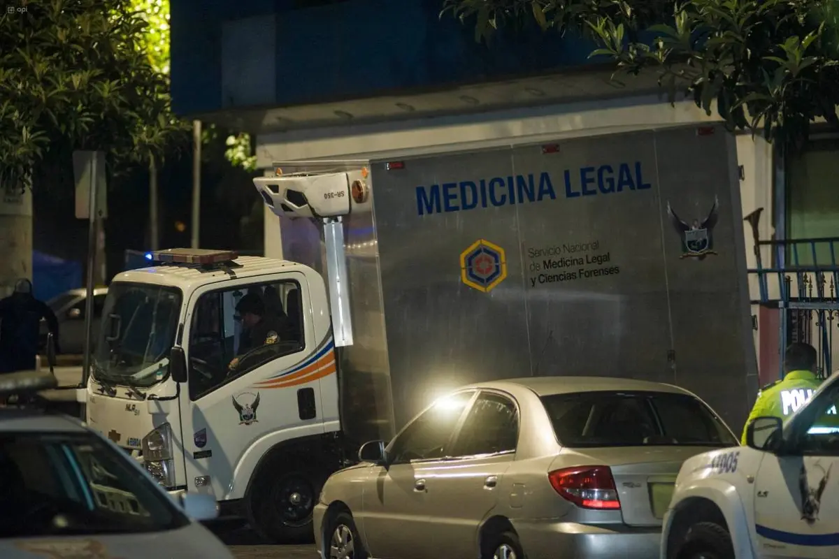 Imagen de archivo de un vehículo de medicina legal. 
