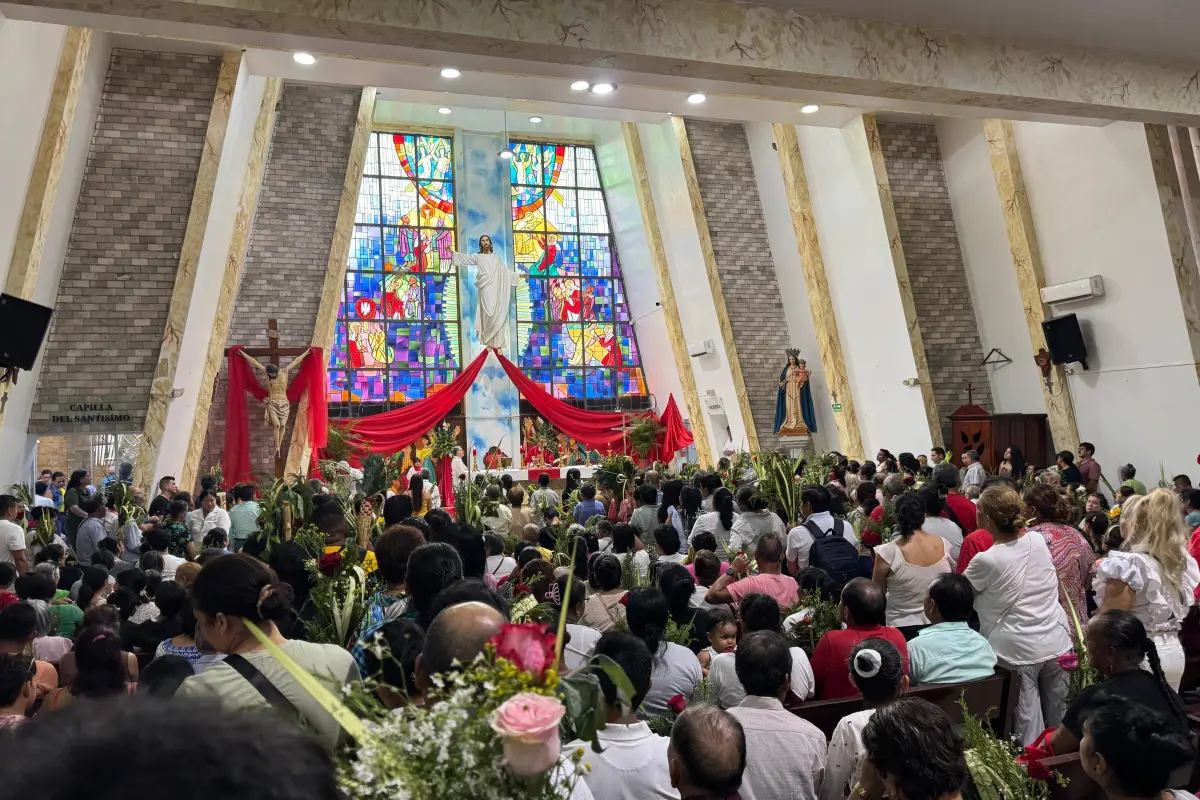 Santo Domingo miles de fieles participan en bendición de ramos por inicio de Semana Santa