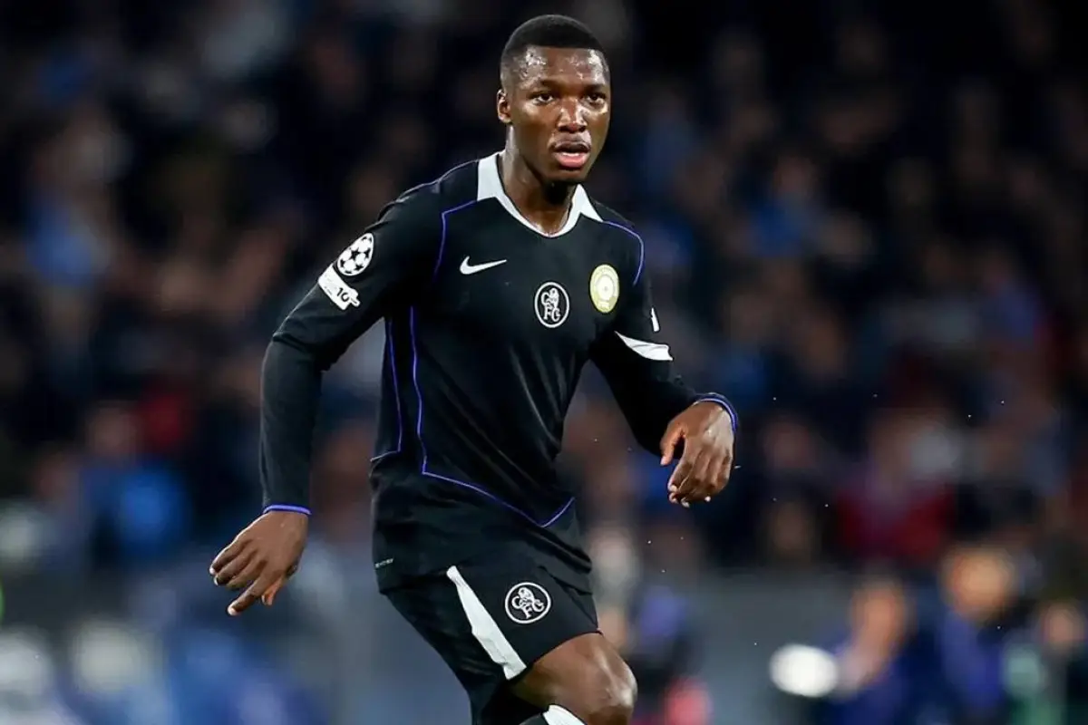 Chelsea le quiere extender el contrato al ecuatoriano Moisés Caicedo