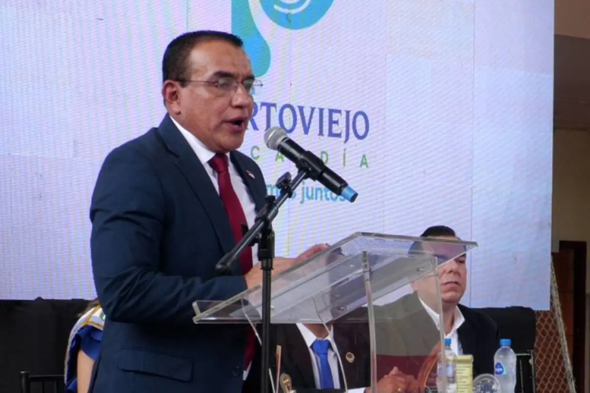 El Tribunal Contencioso Electoral (TCE) ratifica que la suspensión de derechos del alcalde Javier Pincay sigue vigente.